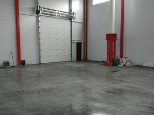 Аренда производственного помещения 823 м²