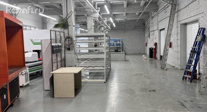 Продажа производственного помещения 3597 м², Комсомольская улица - фото 2