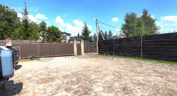 Продажа помещения свободного назначения 550 м², Радужная улица - фото 2