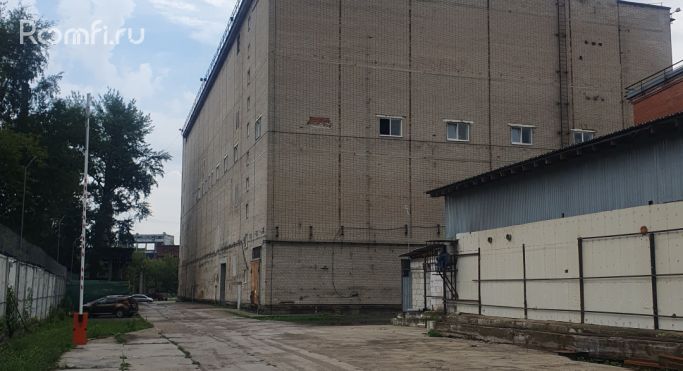 Аренда торгового помещения 342 м², Железнодорожная улица - фото 1