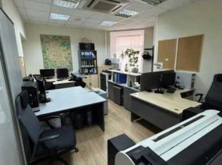 Аренда помещения свободного назначения 225 м²