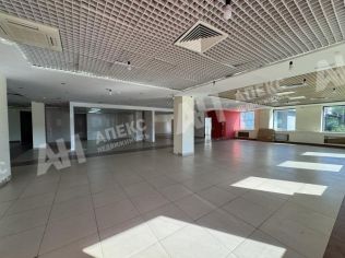 Аренда помещения свободного назначения 465 м²