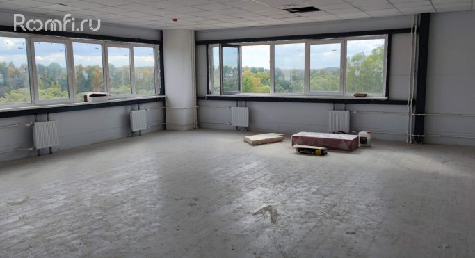 Продажа склада 12200 м² - фото 3