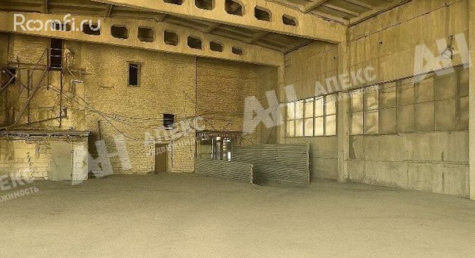 Аренда производственного помещения 1000 м², Заводская улица - фото 1