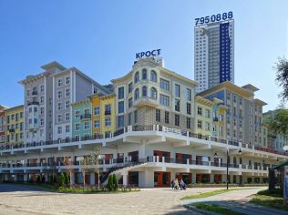 Аренда торгового помещения 106.3 м²