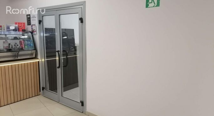 Аренда торгового помещения 53 м², улица Репина - фото 2