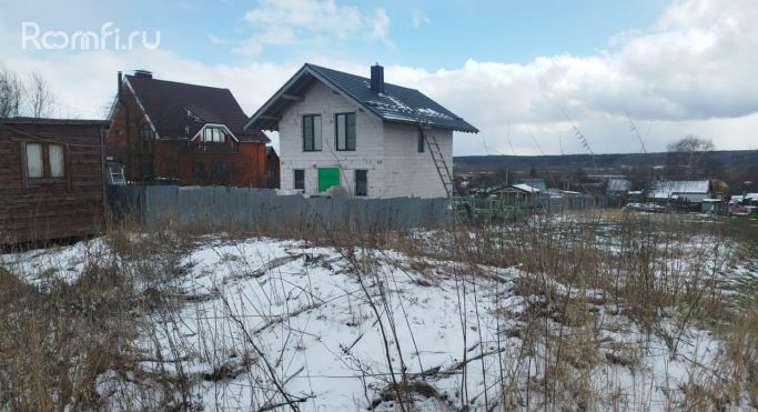 Продажа земельных участка 0.1 га, Садовая улица - фото 1