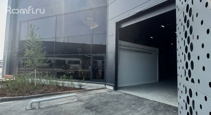 Аренда склада 600 м², Коммунальная улица - фото 2