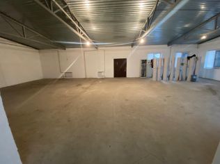 Аренда торгового помещения 150 м²