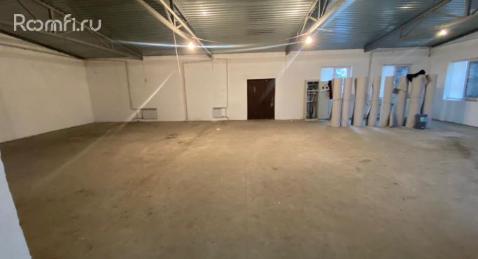 Аренда торгового помещения 150 м², Южная улица - фото 1