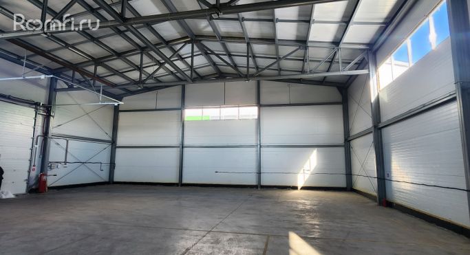 Аренда склада 325 м², Индустриальная улица - фото 2