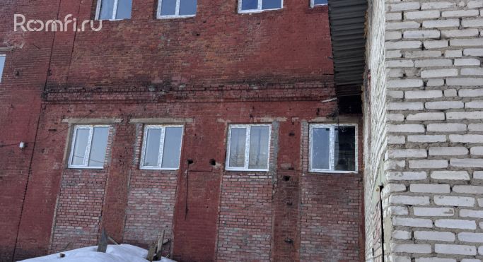 Продажа производственного помещения 1380 м², Рощинская улица - фото 2