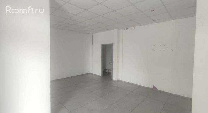 Аренда торгового помещения 32 м², Каштановая улица - фото 2