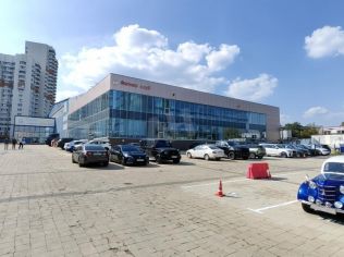 Аренда помещения свободного назначения 1800 м²
