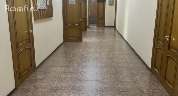 Продажа помещения свободного назначения 816 м², Комсомольская улица - фото 1