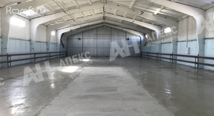 Аренда склада 860 м², Комсомольская улица - фото 1