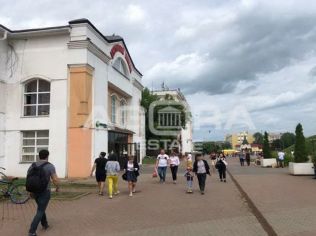 Аренда торгового помещения 144 м²