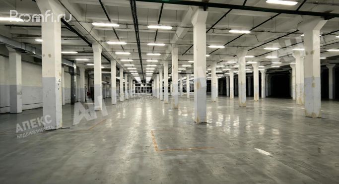 Аренда склада 1800 м², Фабричная улица - фото 1
