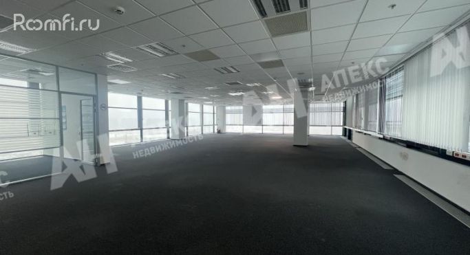 Аренда офиса 444 м², Ленинградская улица - фото 1