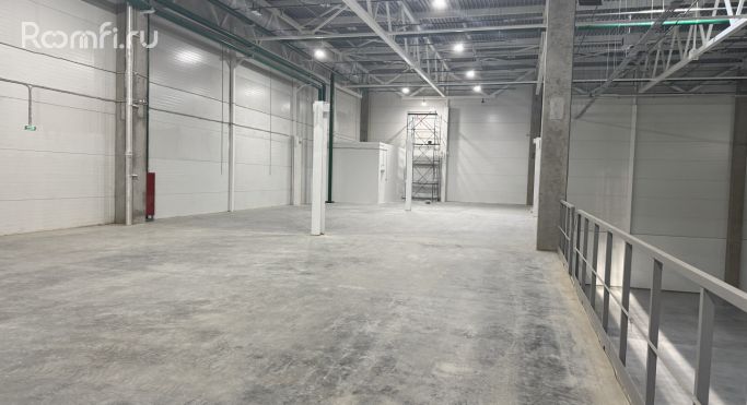 Аренда склада 10000 м² - фото 1
