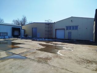 Аренда помещения свободного назначения 422 м²