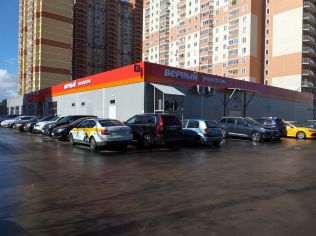 Аренда торгового помещения 960 м²