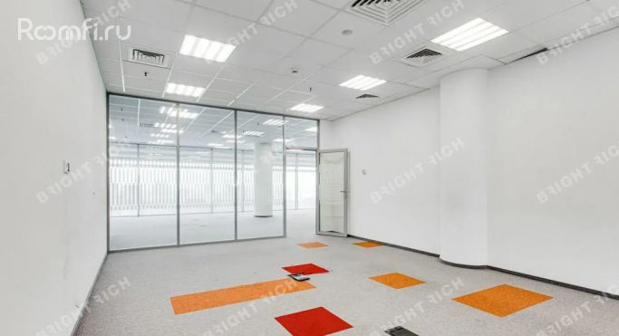 Аренда офиса 689.2 м², Ленинградская улица - фото 3