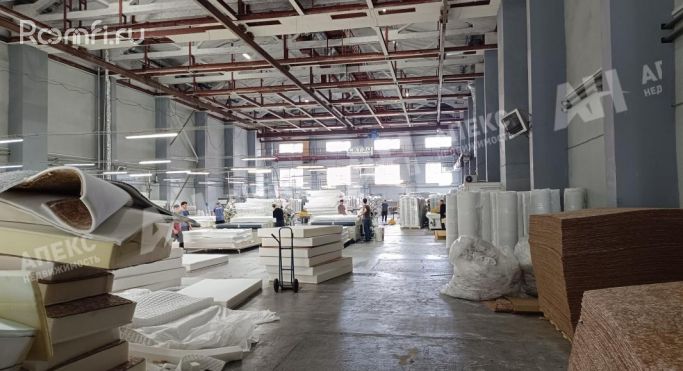 Продажа склада 5665 м², Рощинская улица - фото 1