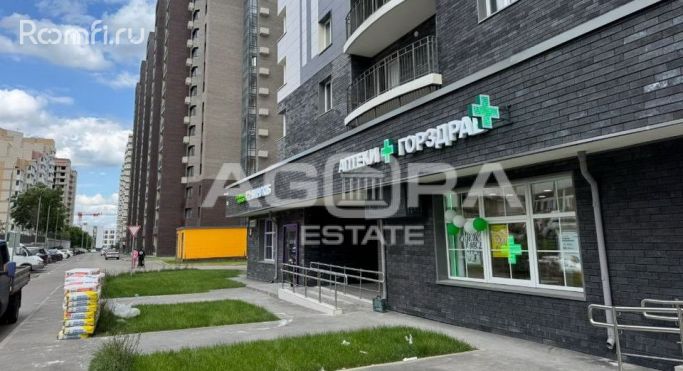 Продажа торгового помещения 69.7 м² - фото 1