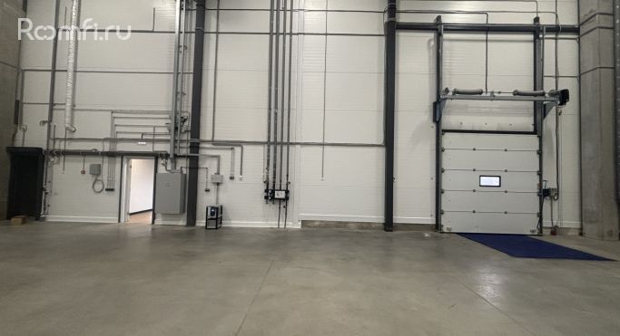 Аренда склада 750 м², Коммунальная улица - фото 2