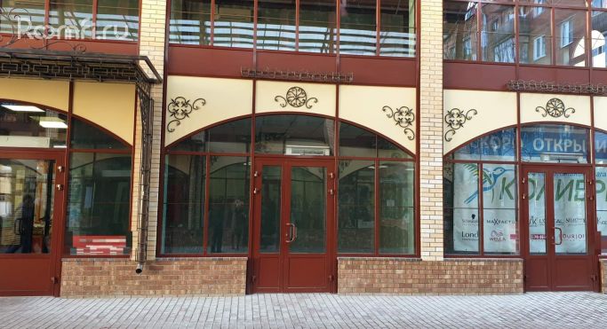 Аренда торгового помещения 363.8 м², Советская улица - фото 1