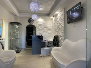 Аренда помещения свободного назначения 158 м²