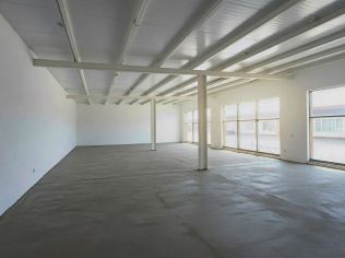 Аренда помещения свободного назначения 200 м²