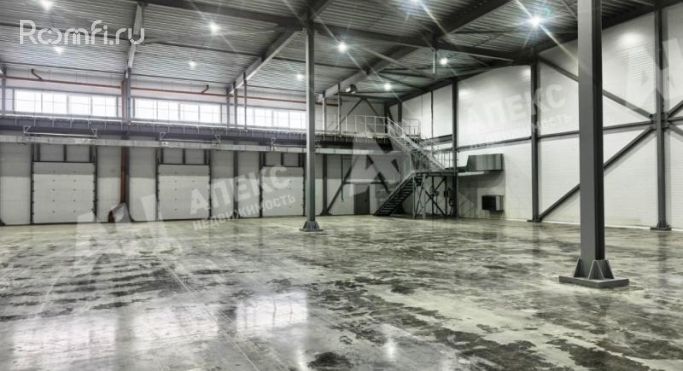 Аренда склада 4500 м², Центральная площадь - фото 1