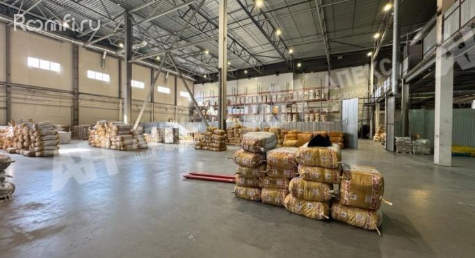 Аренда склада 1850 м², Административная улица - фото 2