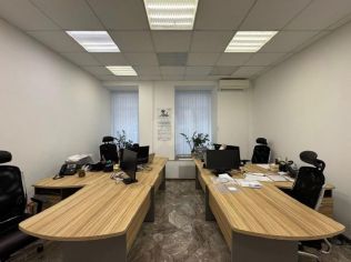 Аренда помещения свободного назначения 175 м²