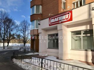 Продажа торгового помещения 370 м²