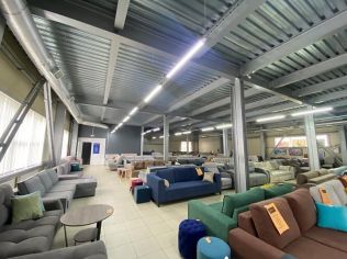 Аренда торгового помещения 750 м²