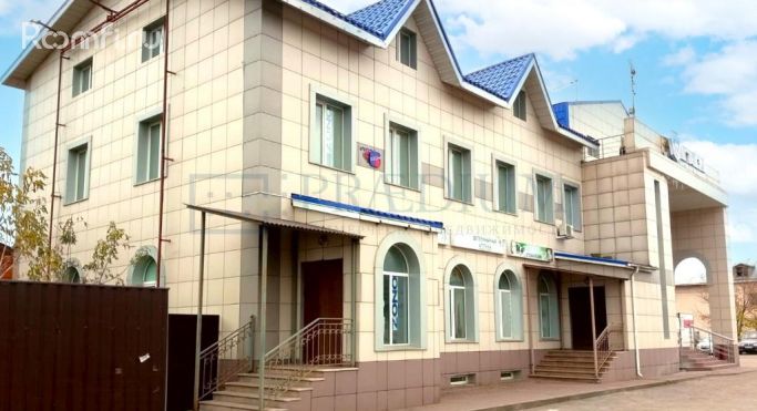 Аренда торгового помещения 696 м², Центральная улица - фото 2