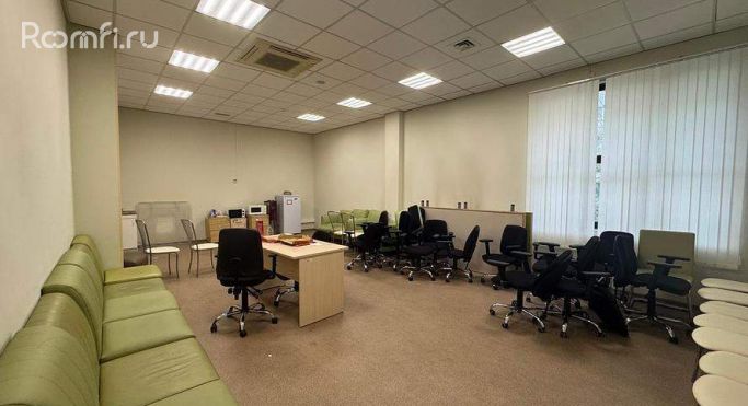 Аренда помещения свободного назначения 560 м², проспект Космонавтов - фото 2