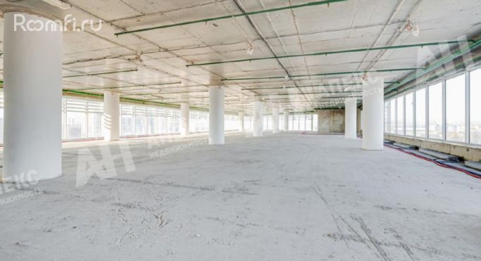 Аренда офиса 12801 м², Ленинградская улица - фото 1