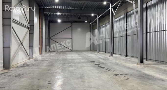 Аренда склада 600 м², Административная улица - фото 2