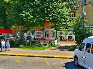 Аренда торгового помещения 80.2 м²