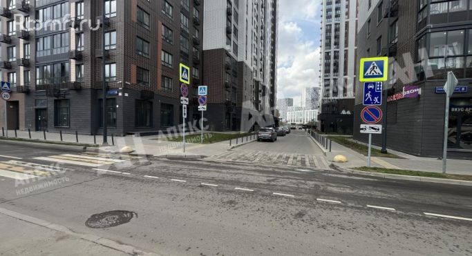 Продажа помещения свободного назначения 94 м², Рождественская улица - фото 2