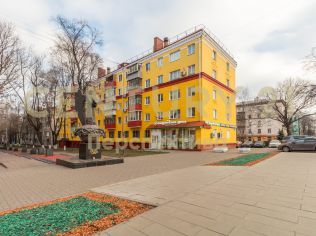 Аренда торгового помещения 69.7 м²