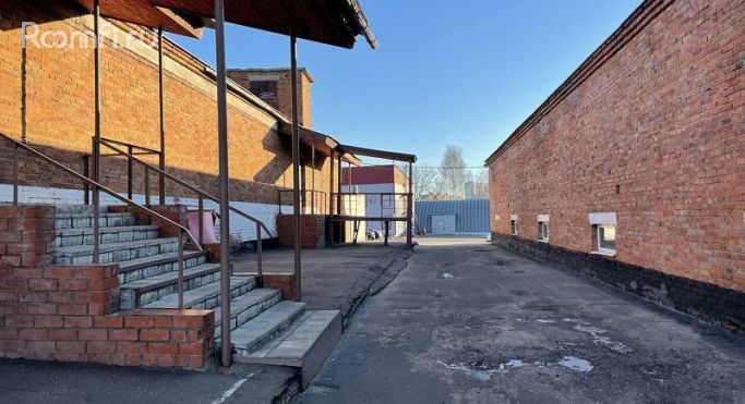 Продажа склада 3550 м², Железнодорожная улица - фото 1