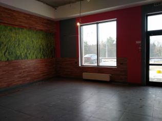 Аренда торгового помещения 84 м²