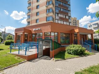 Аренда торгового помещения 300 м²