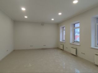 Аренда помещения свободного назначения 439.3 м²