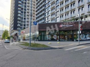 Аренда помещения свободного назначения 180 м²